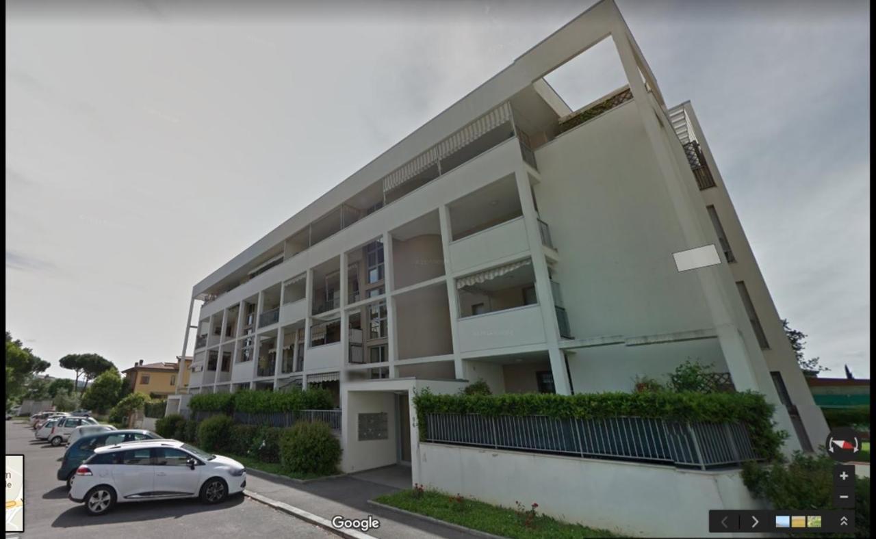 Palazzo Wanny Free Parking & Terrace Apartment Florence Luaran gambar