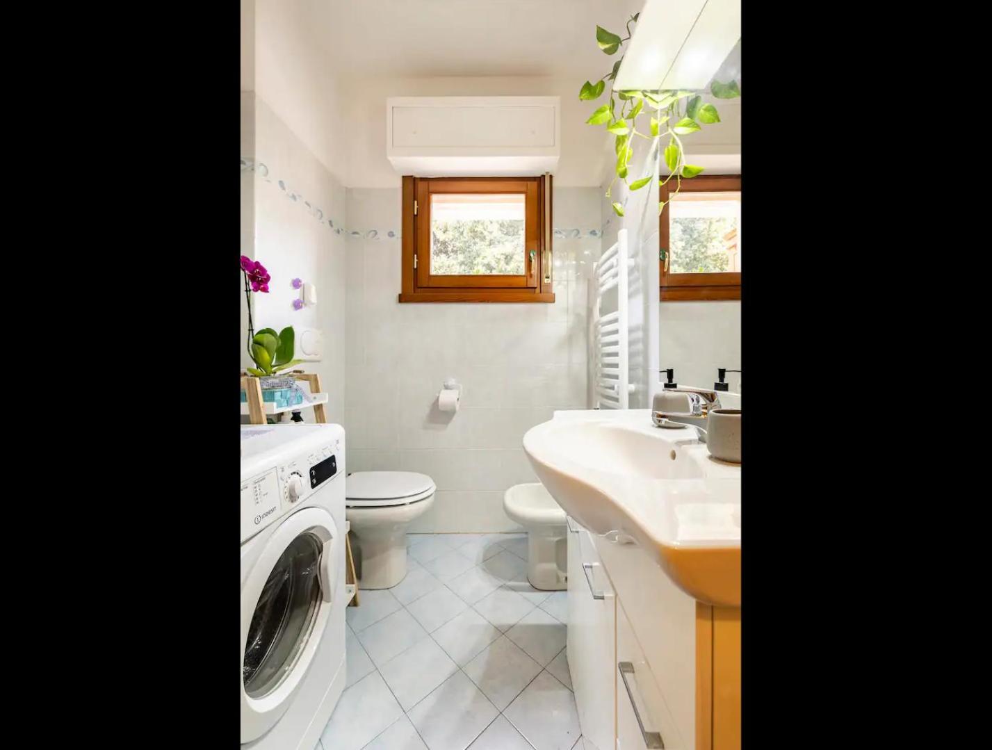 Palazzo Wanny Free Parking & Terrace Apartment Florence Luaran gambar