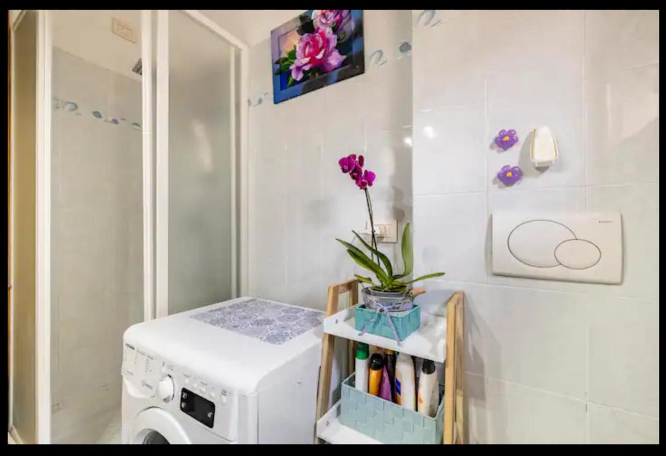 Palazzo Wanny Free Parking & Terrace Apartment Florence Luaran gambar